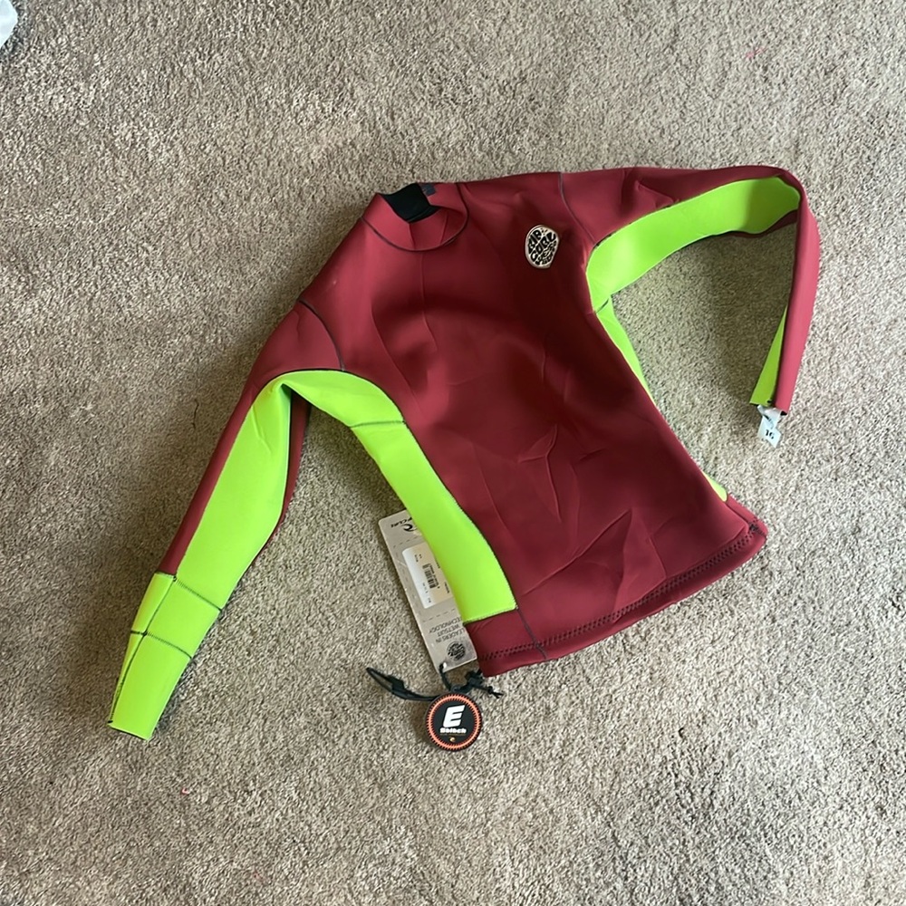 Ripcurl wetsuit top